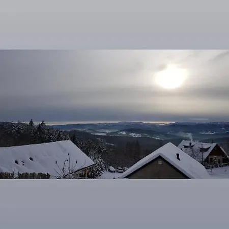 Podbucznik 3 Leskowiec בקתה Targoszow